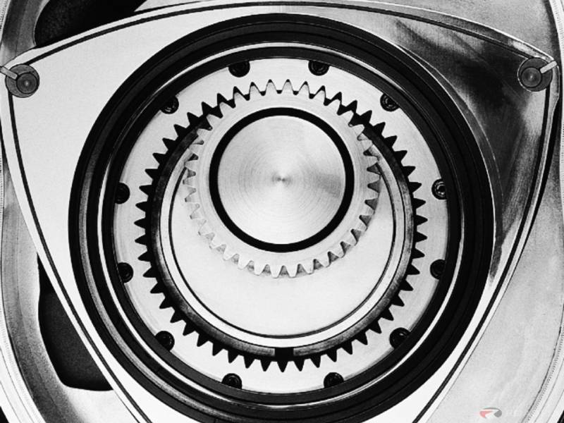 rotary-engine-mazda_800x600.jpg